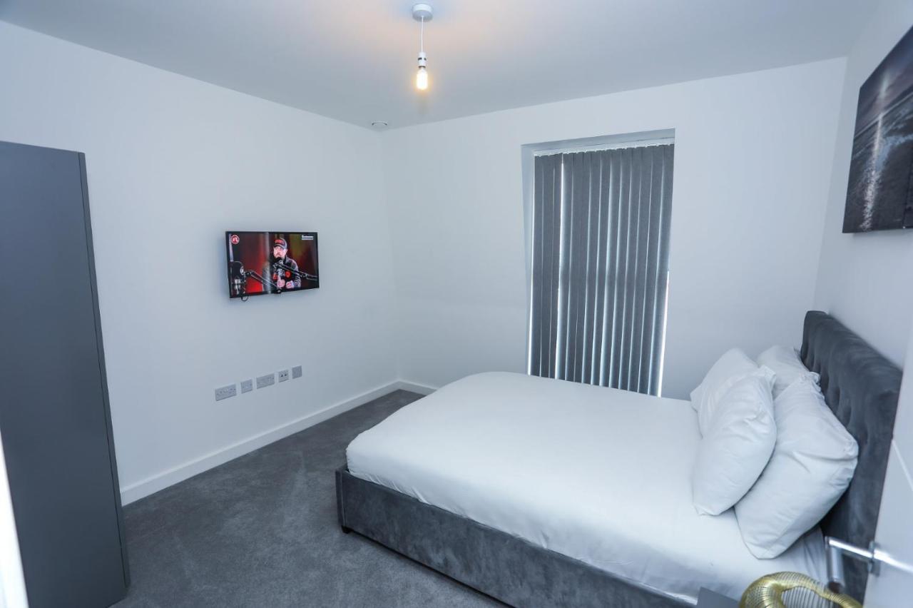 Lovely 2 Bed Apartment With Parking London Eksteriør bilde